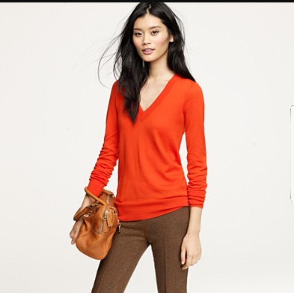 V neck Italian cashmere sweater